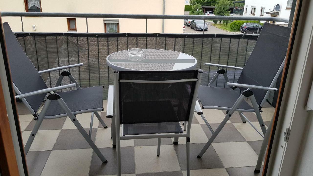 Outletcity Ferienwohnung Apartment 2 Metzingen  Ngoại thất bức ảnh