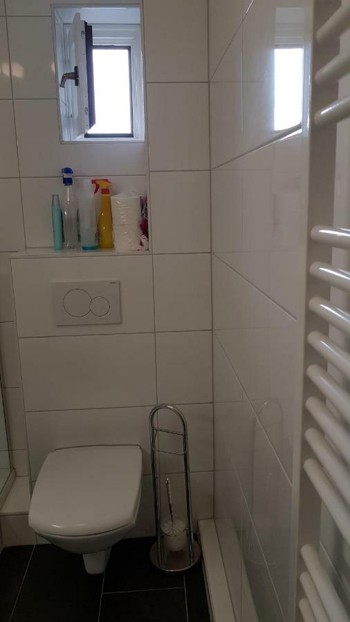 Outletcity Ferienwohnung Apartment 2 Metzingen  Ngoại thất bức ảnh